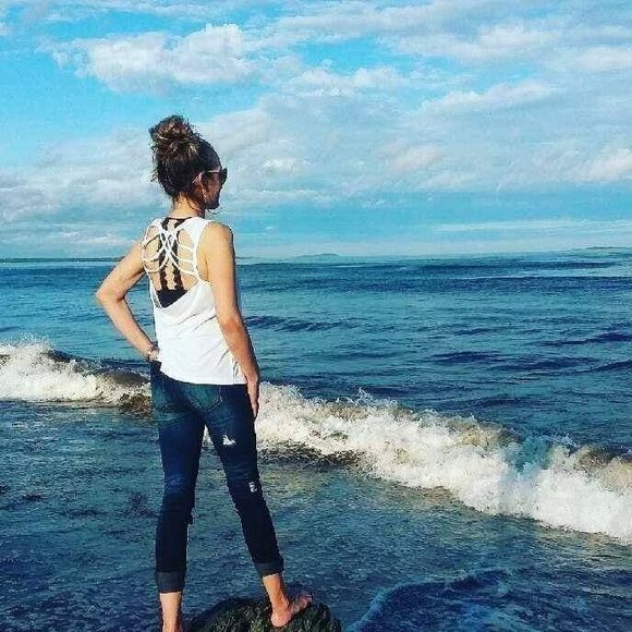 Meet your Posher, Nekole - Picture 1 of 6